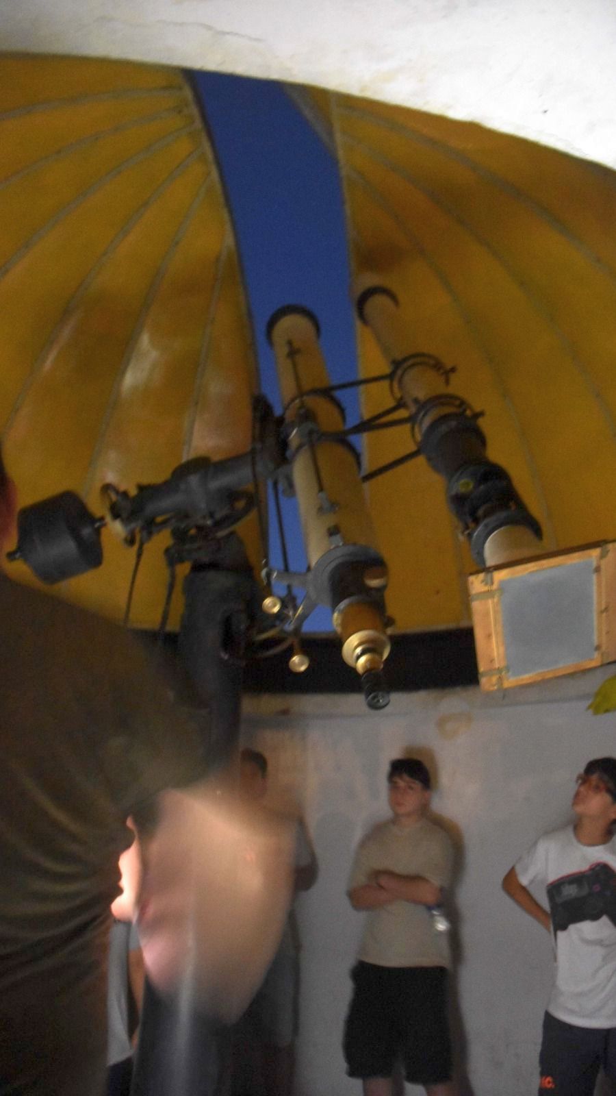 Telescopio refractor